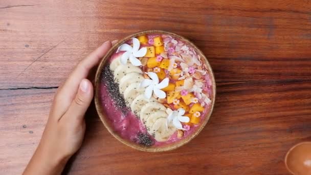 Tropical Breakfast Fruit Smoothie Bowl — Stock Video