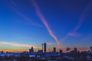 Ocak ayında kış akşamı Ekaterinburg Panoraması