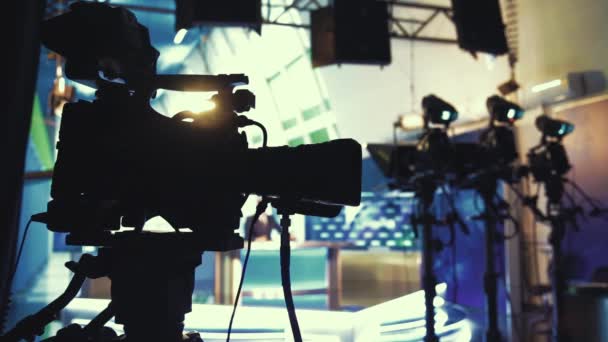 Caméra Télévision Gros Plan Dans Studio Information — Video