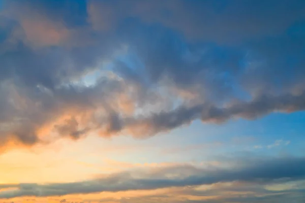 Nuvens Céu Azul Amanhecer — Fotografia de Stock