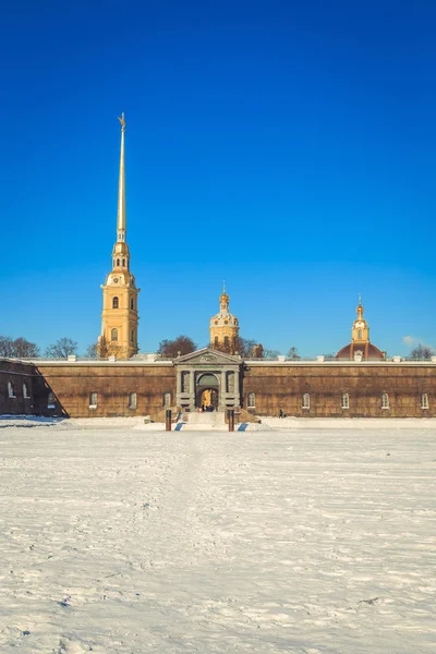 Panoráma a Péter és Pál erődre Szentpéterváron — Stock Fotó