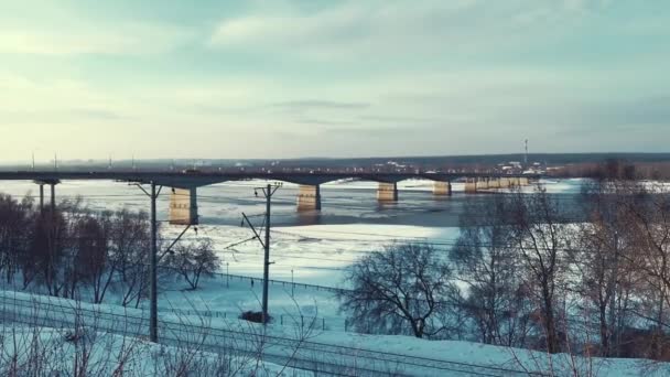 Embankment Rio Kama Perm Inverno — Vídeo de Stock