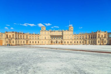 Park güneşli bir kış St. Petersburg banliyölerinde