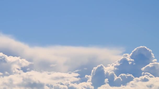 Nubes Cielo Azul Tarde — Vídeo de stock