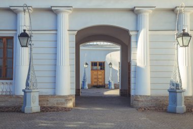 Elagin Palace St. Petersburg bahar bir parkta Elagin adada