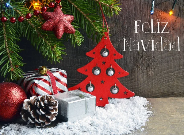 Noel dekorasyonu ile haber İspanyolca. Feliz Navidad demek mutlu Noeller.