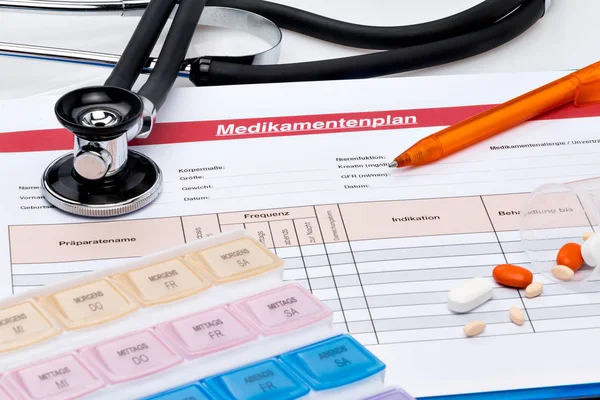 Medication plan with tablets and stethoscope — Stock Photo, Image
