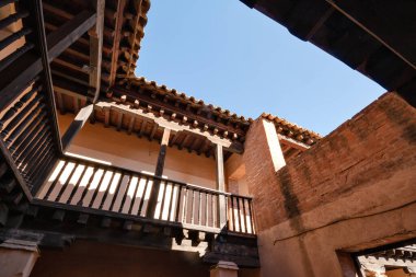 Palma de Mallorca İspanya 'daki eski binalar, cepheler ve sokaklar