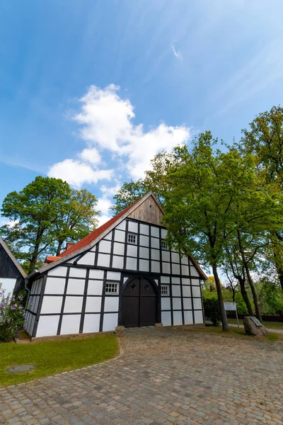 德国北莱茵 威斯特法伦州Saerbeck气候社区的旧农舍和村舍 图库图片