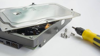 HDD sabit disk dosya kaydetmek kayıt donanım konsepti