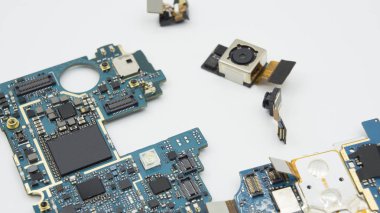 düzeltme zarar IC devre kartı tornavida aç 