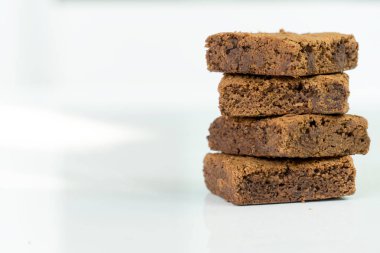 Browni tatlı sağlıksız bisküvi siyah çikolata 