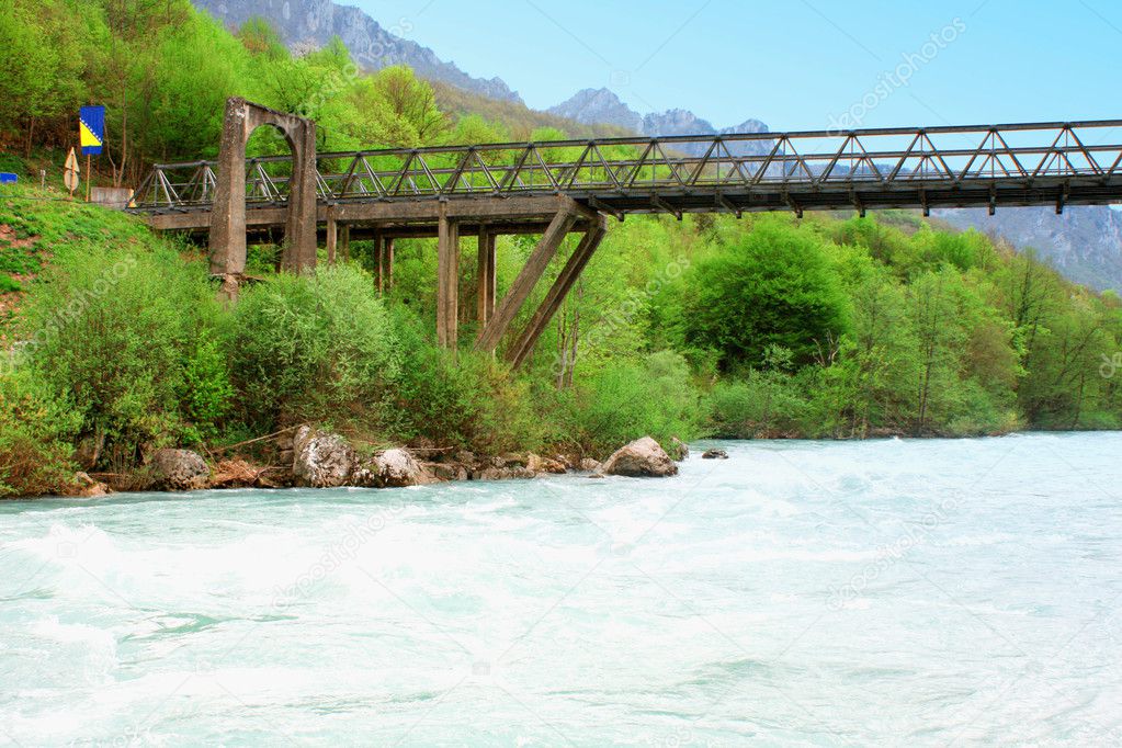 Border crossing point between Montenegro and Bosnia and Herzegov