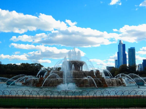 Fonte de Buckingham no Grant Park em Chicago, Estados Unidos — Fotografia de Stock