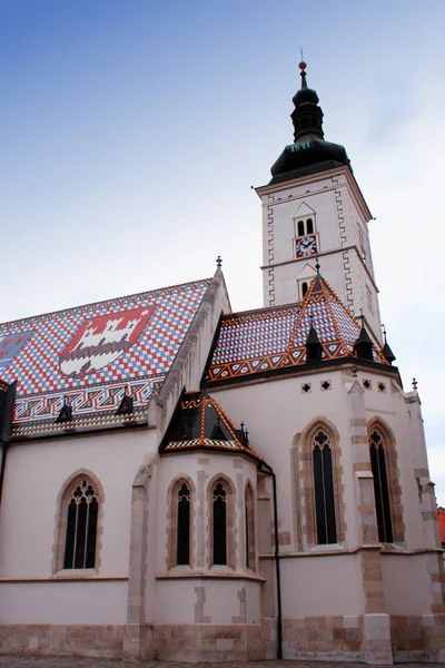 Torre da Igreja de São Marcos em Zagreb Croácia — Fotografia de Stock