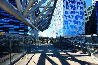 Oslo, Norveç'te Akrobaten yaya köprüsü