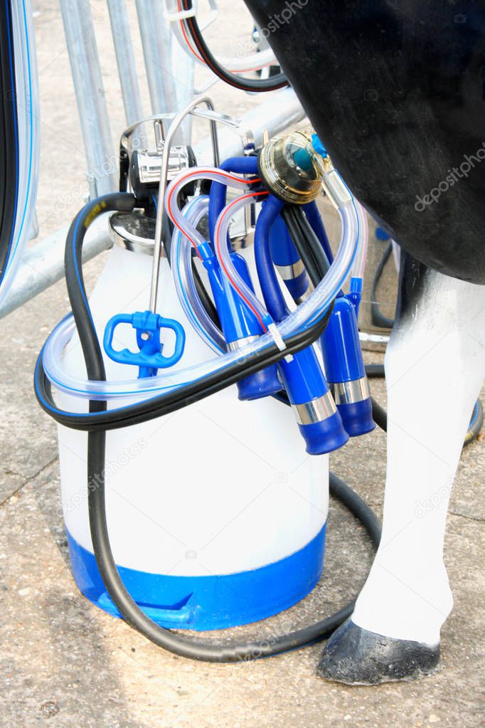 mechanized milking equipment