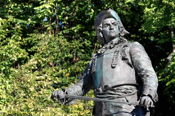 Norveç, Oslo 'da Amiral Peter Tordenskjold' un heykeli — Stok fotoğraf