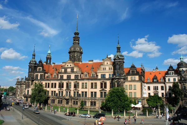 Dresdenschloss oder fürstliches schloss (dresdner residenzschloss oder dres — Stockfoto