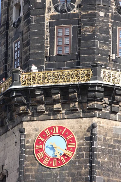 Torre Hausmannsturm em Dresden - Alemanha  . — Fotografia de Stock