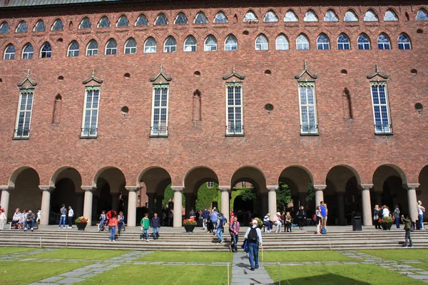 Un ancien bâtiment à Stockholm utilisé comme hôtel de ville — Photo