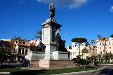 Monument to Cavour on the square of its name in Rome, Italy clipart