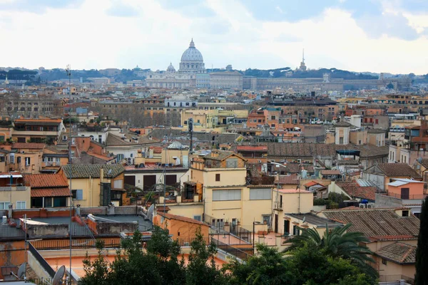 Красиві яскраві зображення панорама міста Рим, Санкт Петра Basilic — стокове фото