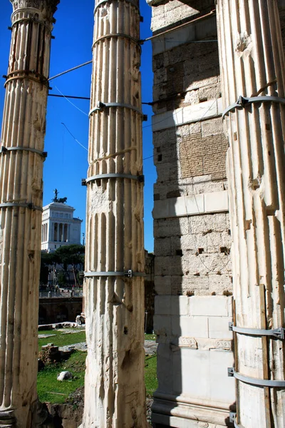 Ruínas do Fórum de Trajano em Roma, Itália — Fotografia de Stock