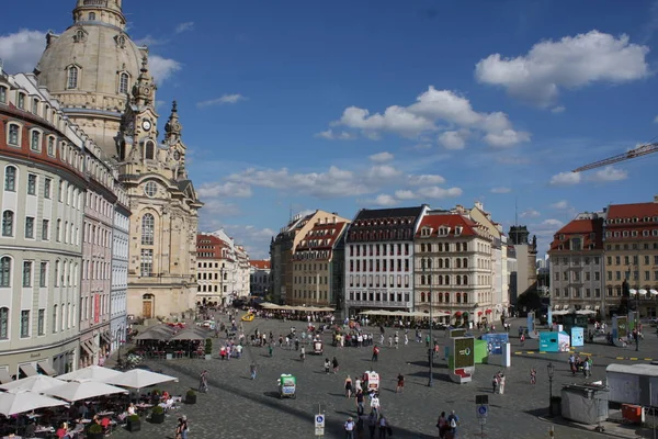 Dresden, Germany. Frauenkirche (Church of Our lady). Medieval city, historical and cultural center of Free State of Saxony in Europe. — Stock Photo, Image