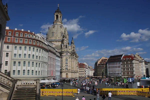 Dresden, Niemcy. Kościół Marii Panny (Frauenkirche). Średniowieczne miasto, historyczne i kulturowe centrum wolnego państwa Saksonii w Europie. — Zdjęcie stockowe