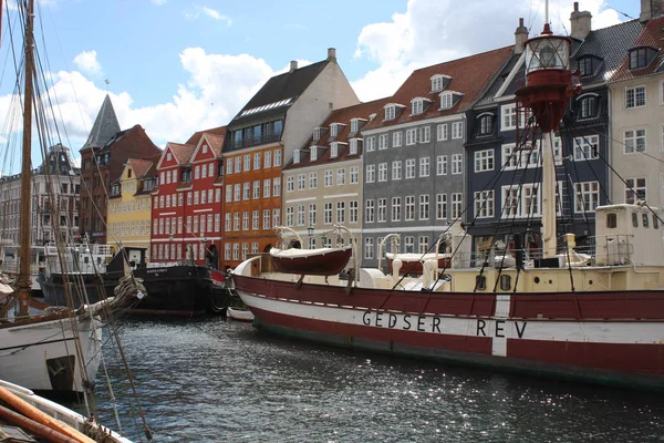 Θαλάσσια κανάλια, Nyhavn, Κοπεγχάγη, Δανία — Φωτογραφία Αρχείου