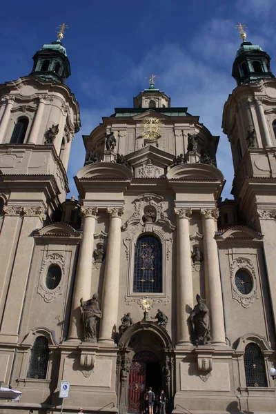 Katedra saint Nicolas w Pradze, Republika Czeska — Zdjęcie stockowe