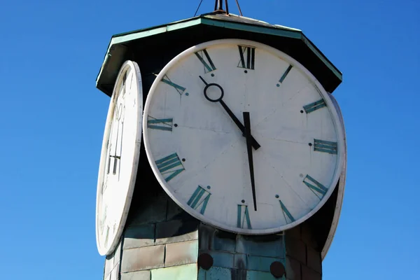 Clock Tower at Aker Brygge in Oslo, Norway — ストック写真