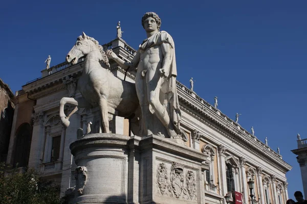 Piazza Del Campidoglio Estatua Castor Las Escaleras Cordonata Roma Italia — Foto de Stock