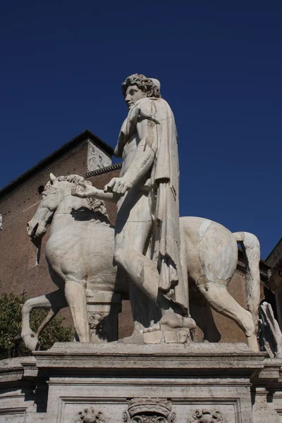 Piazza Del Campidoglio Statue Castor Cordonata Stairs Rome Italy — Stock Photo, Image