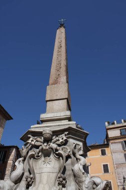 Heykel ayrıntıları çeşme Piazza del Pantheon, Rome, İtalya