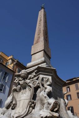 Heykel ayrıntıları çeşme Piazza del Pantheon, Rome, İtalya