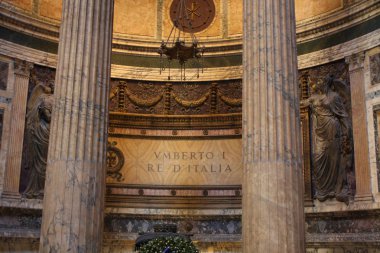 Pantheon - biri en ünlü Roma, Italya'Bina içinde.