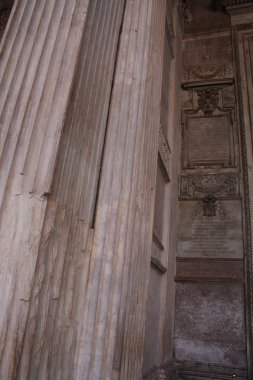 Pantheon - biri en ünlü Roma, Italya'Bina içinde.