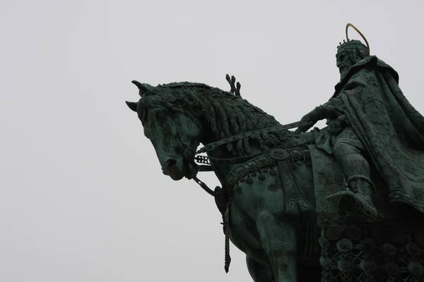 Подробиці Про Статуя Короля Святого Стефана Маттіас Церкви Будапешт Угорщина — стокове фото