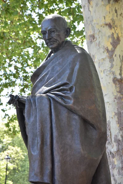 Estátua Mahatma Gandhi Parliament Square Londres — Fotografia de Stock