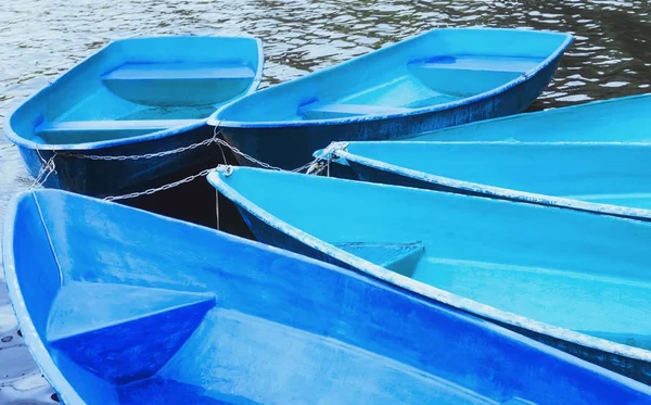 Blue Recreation Boats — Stock Photo, Image