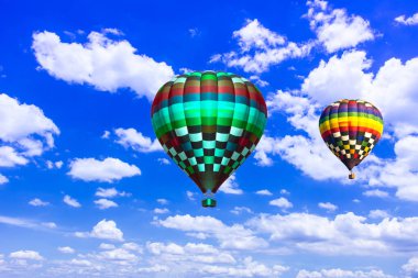 Sıcak hava güzel renkli geniş gökyüzü manzara uçan balon.