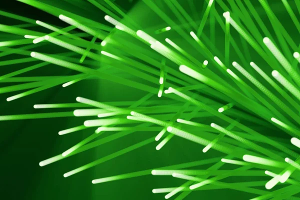 Fondo abstracto con líneas verdes de neón mágicas borrosas. renderizado 3d — Foto de Stock