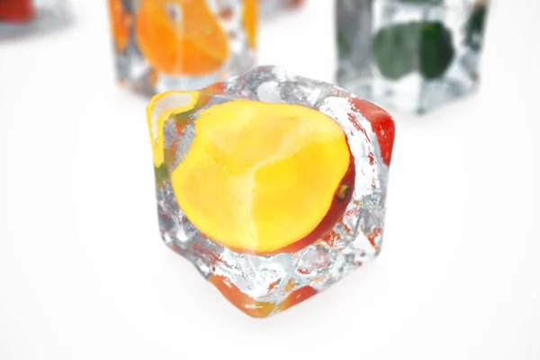 Mango Cubo Hielo Aislado Blanco Con Profundidad Efectos Campo Cubos — Foto de Stock