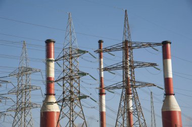 Bacalar ve elektrik üretim pilonlar