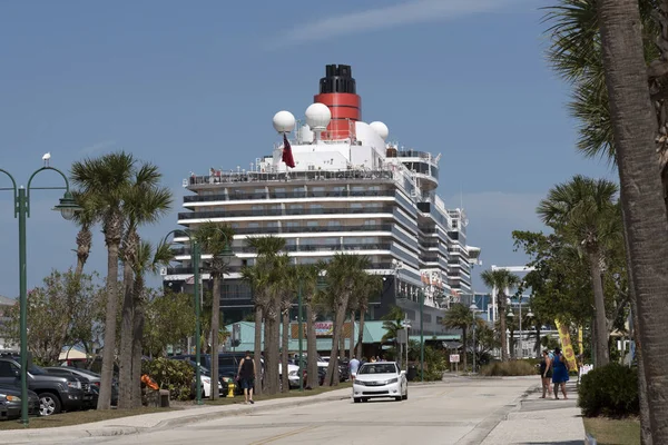 Crucero junto a Port Canaveral Florida USA. Abril2017 — Foto de Stock