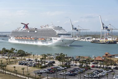 Devam Port Canaveral Florida ABD gemi