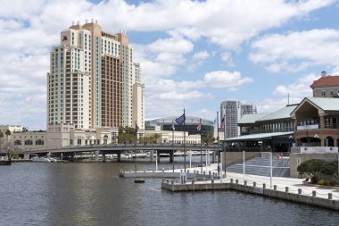 Tampa Rıhtımlar üzerinde büyük bir otel. Florida ABD