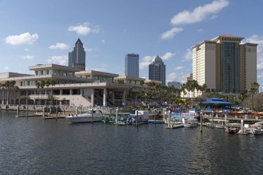 Tampa Bay şehir waterfront iş ve eğlence bölgesi. Tampa ABD